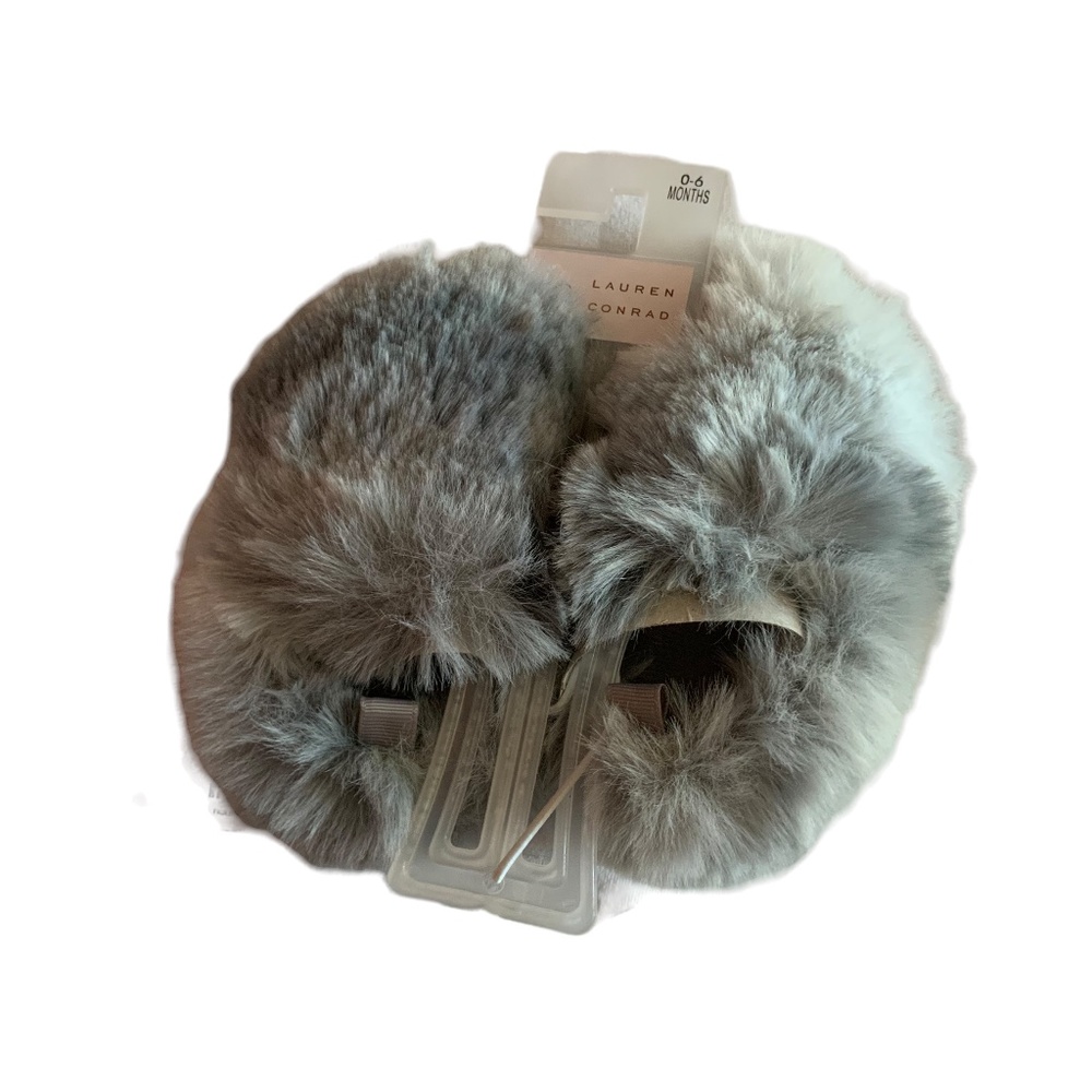 LC Lauren Conrad Gray Faux Fur Baby Slippers Sz 0-6 Mon